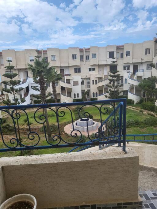 Stylish Duplex - Ocean View - Airport - Wifi - Renovated 2025 - 24H Reception Apartment Jbila Luaran gambar